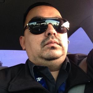 Meet your Posher, Luis